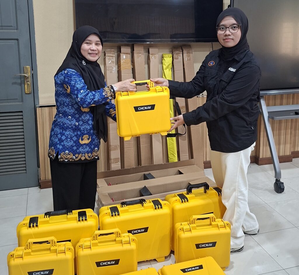 Serah Terima 3 Unit CHCNAV iBase dan 6 Unit CHCNAV i85 untuk BPKH Wilayah IV Samarinda